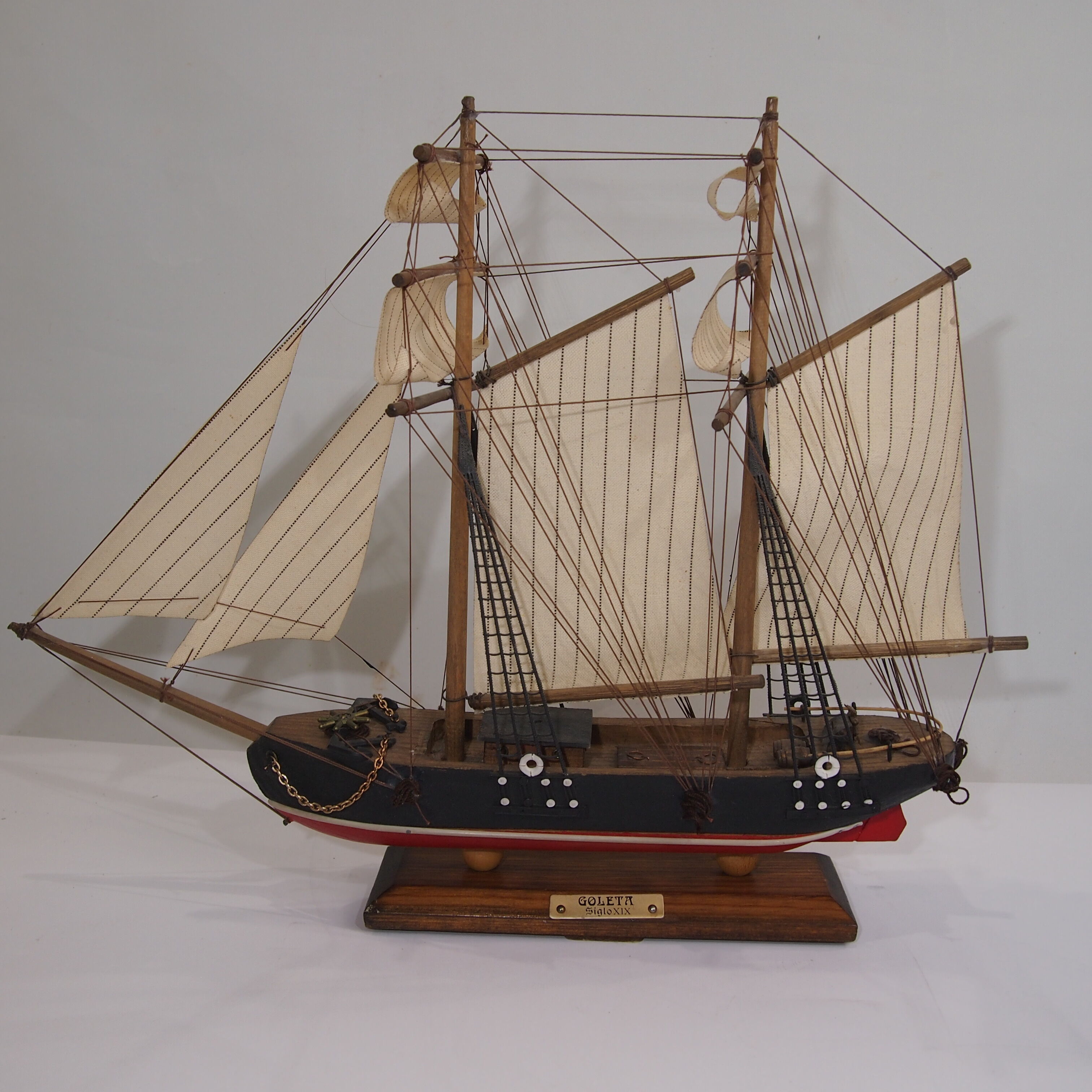 Boat model /Goleta siglo XIX/vintage