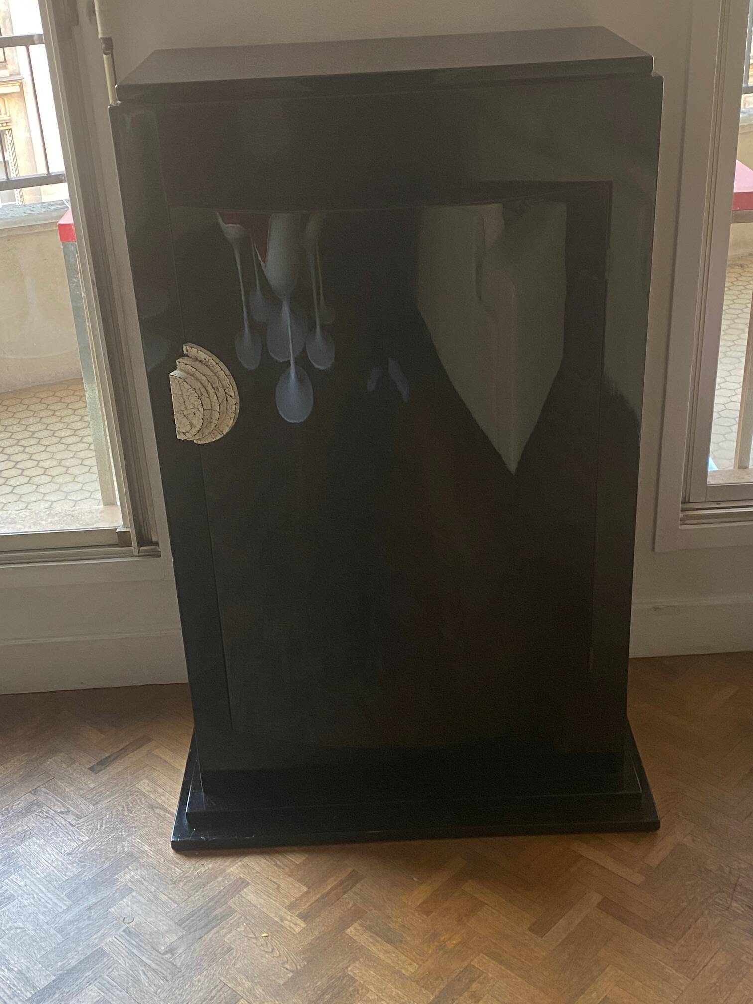 Curved black lacquered furniture signed assouline and dated 1987.