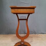 Workers' table poetement lyre