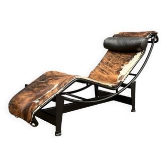Original Low numbered Cassina Le Corbusier Lc4 Pony skin