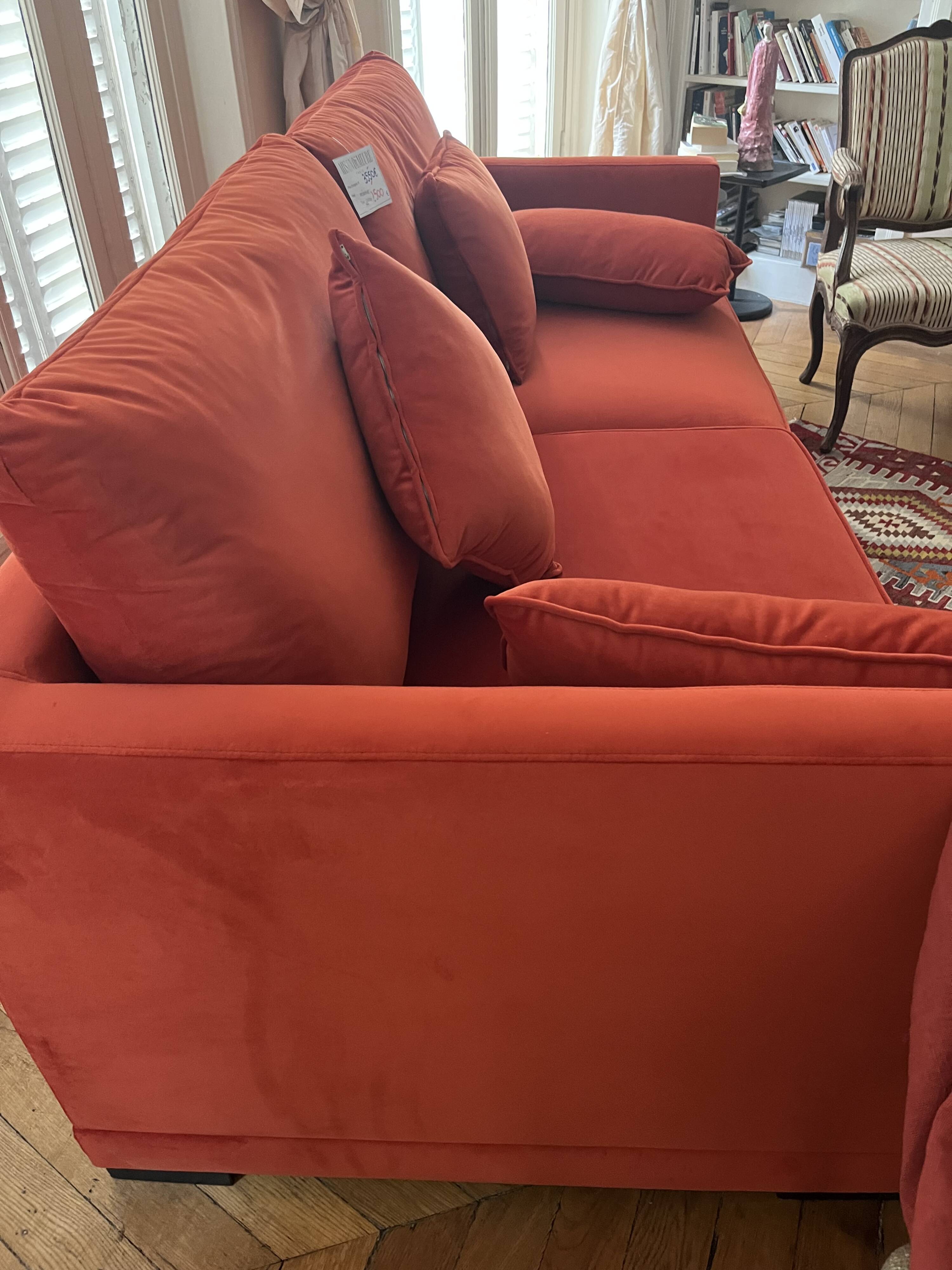 Fixed sofa