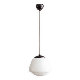 Lampe à Suspension Vintage d'École en Bakélite Tchécoslovaque, 1960s