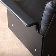 Pair of Dieter Rams Model 620 lounge chairs black leather for Vitsoe 1980s