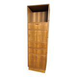 Yeck vintage Scandinavian hi-fi shelf unit