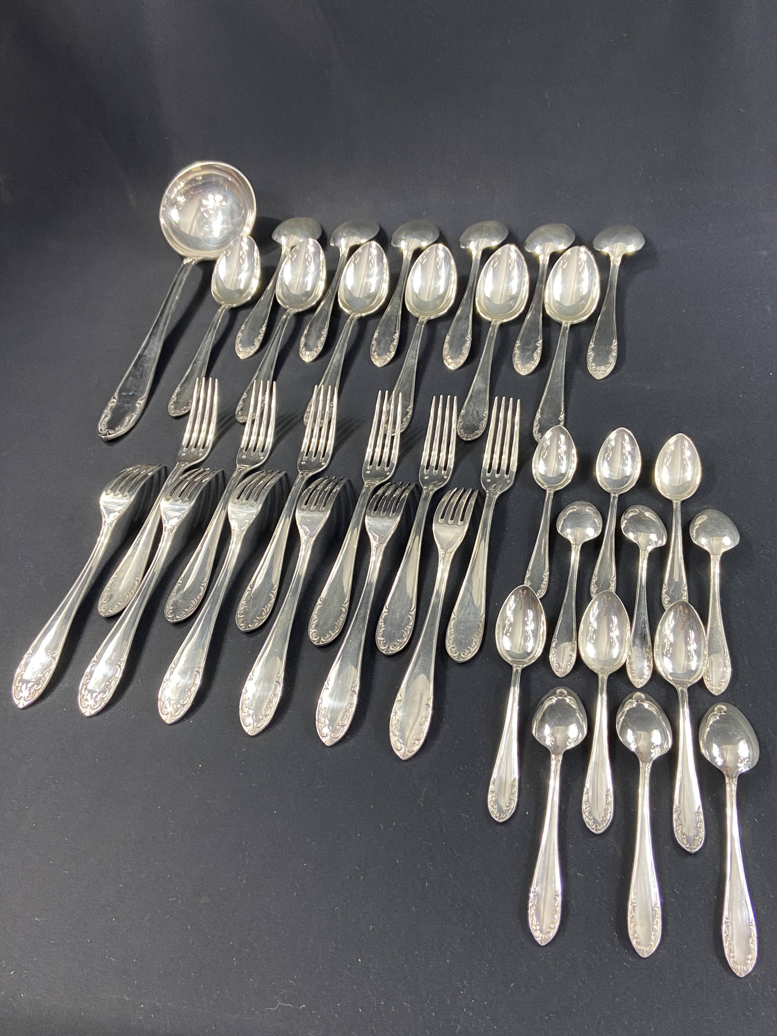 Louis XV style silver plated metal cutlery set