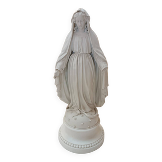 Porcelain statue of Mary Our Lady of Grace