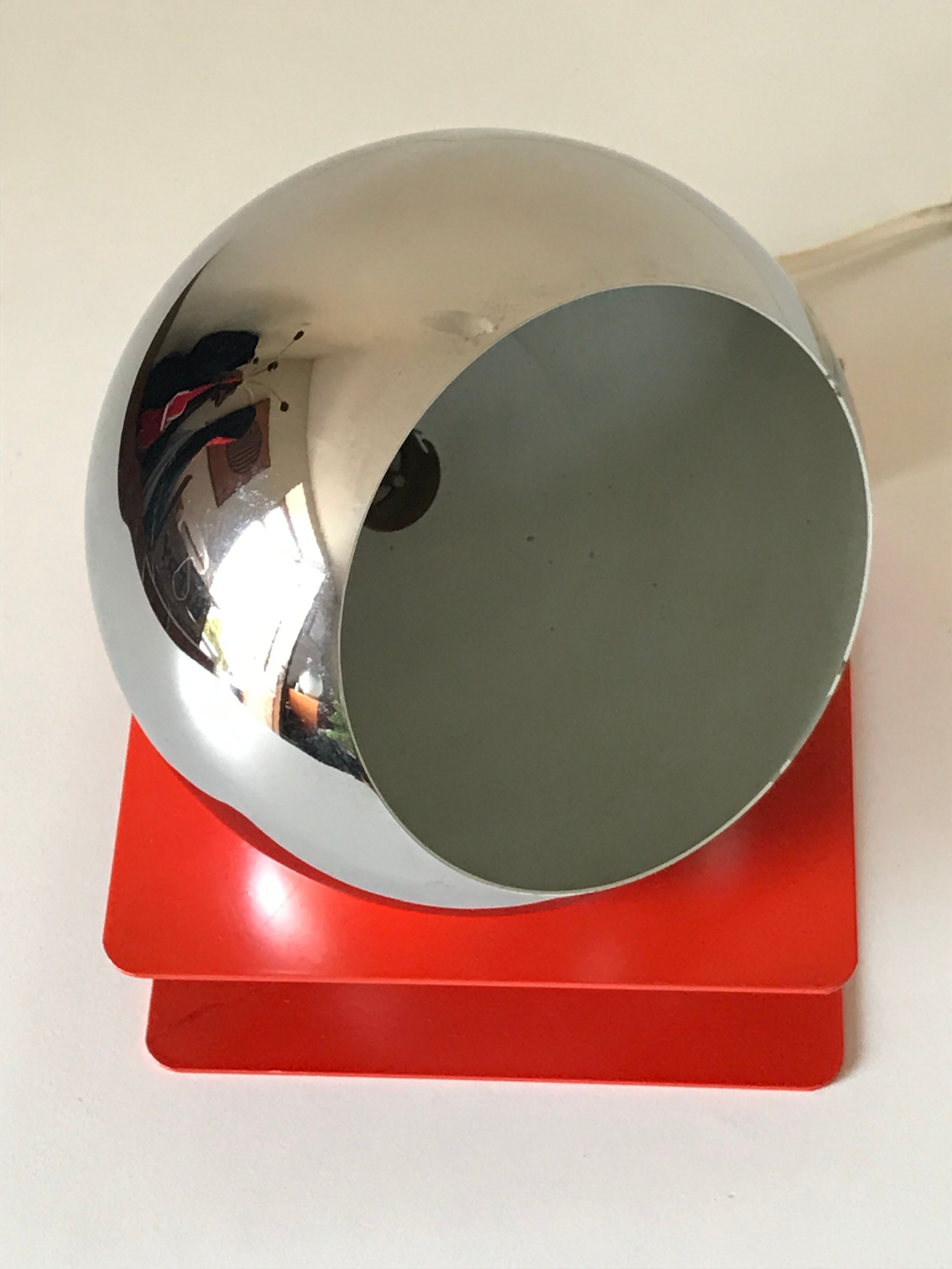 Vintage eye ball lamp design 70s