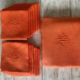 Old tablecloth & its 12 damask napkins numbered "JB" color apricot - linen - 12 covers