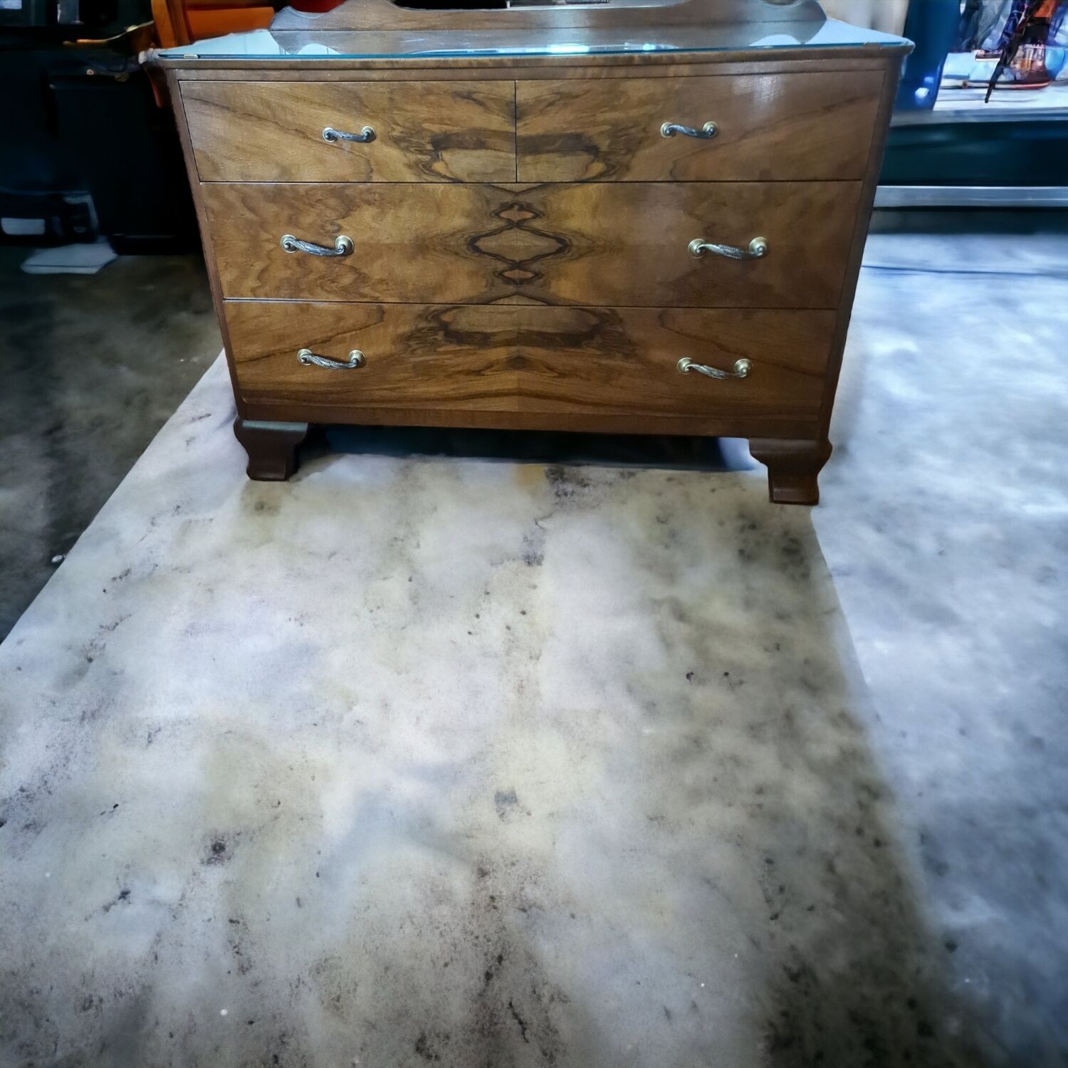 Art deco dressing table in walnut bramble year 40