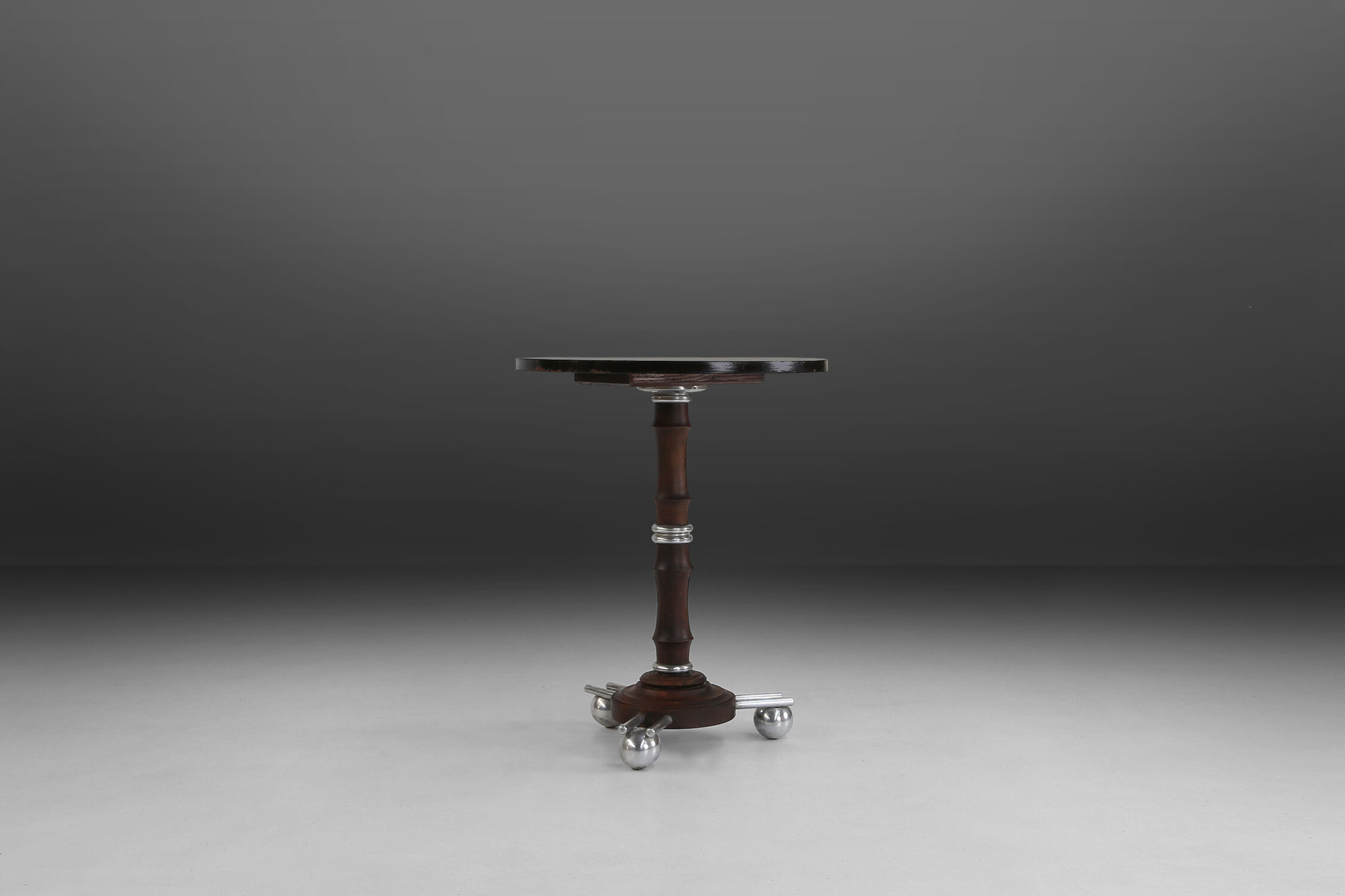 Art Deco side table Ca.1930