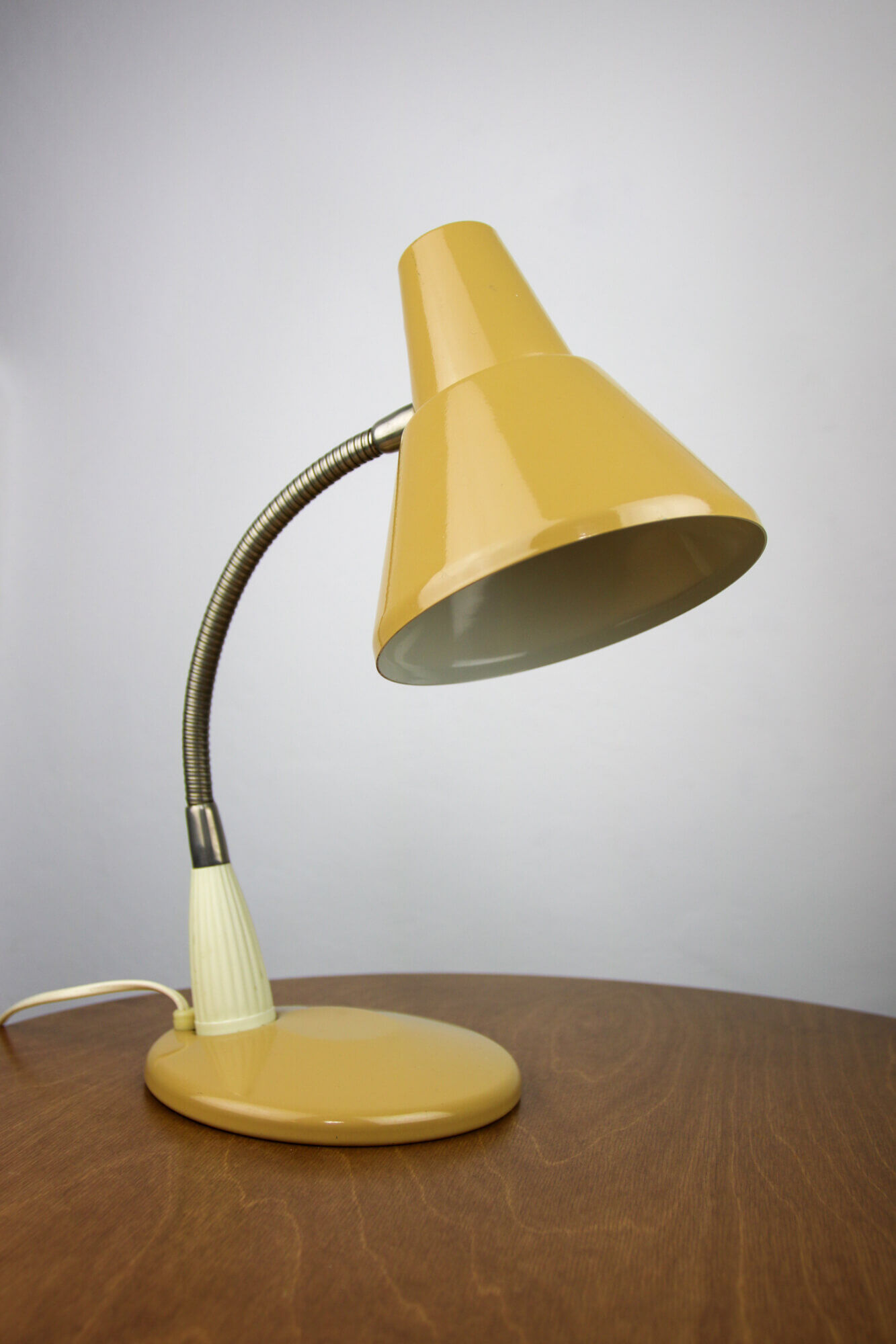 Adjustable Desk Lamp in Sand Painted Metal and Chrome-Plated Spiral Arm, 1970s