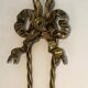 Paire d'appliques en bronze de style Louis XVI