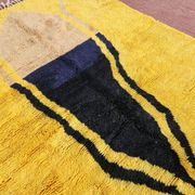 Handmade yellow Berber rug, size 160 x 240 cm