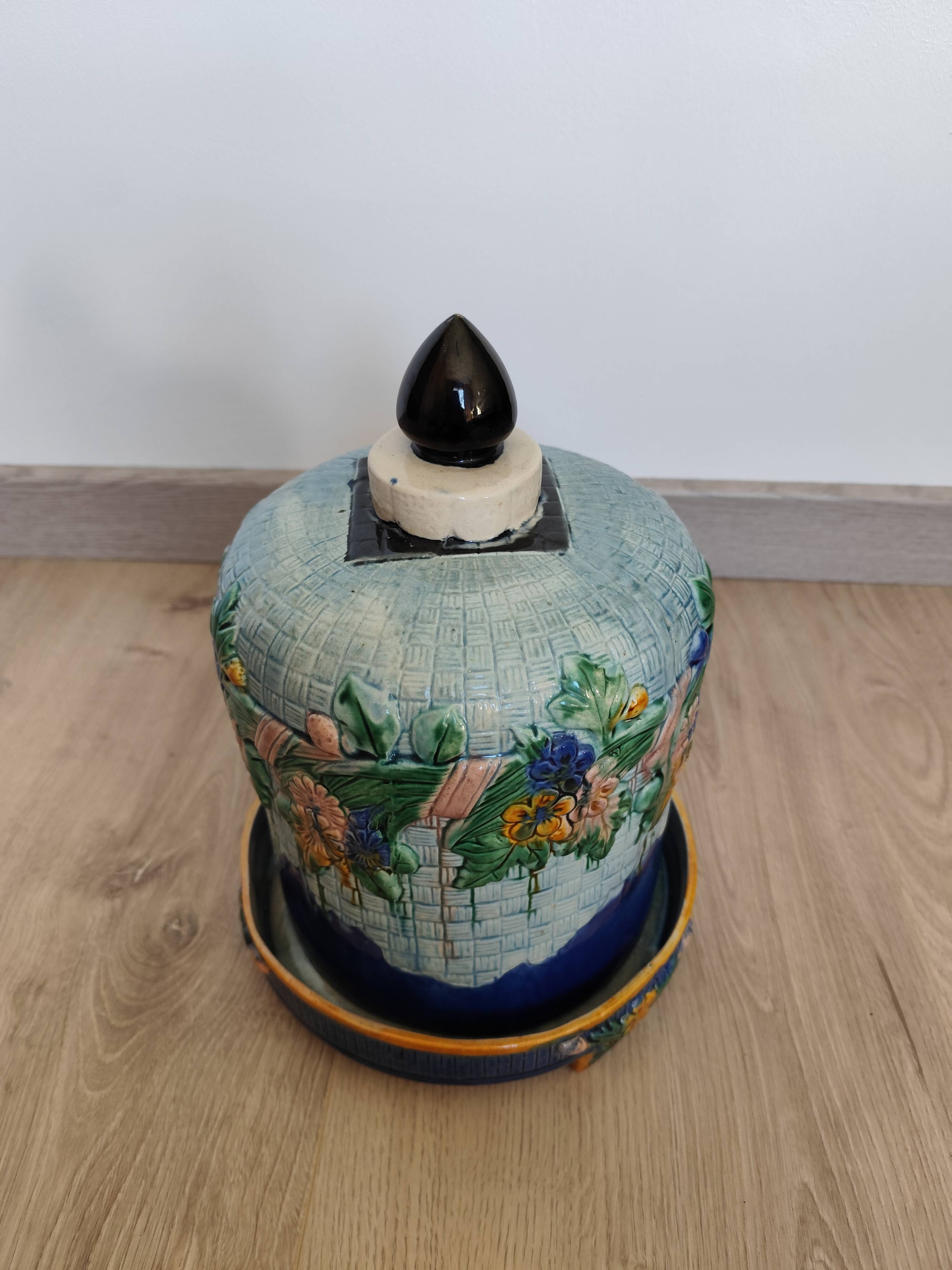 Antique Victorian Art Majolica Earthenware Cheese Cover with Dish