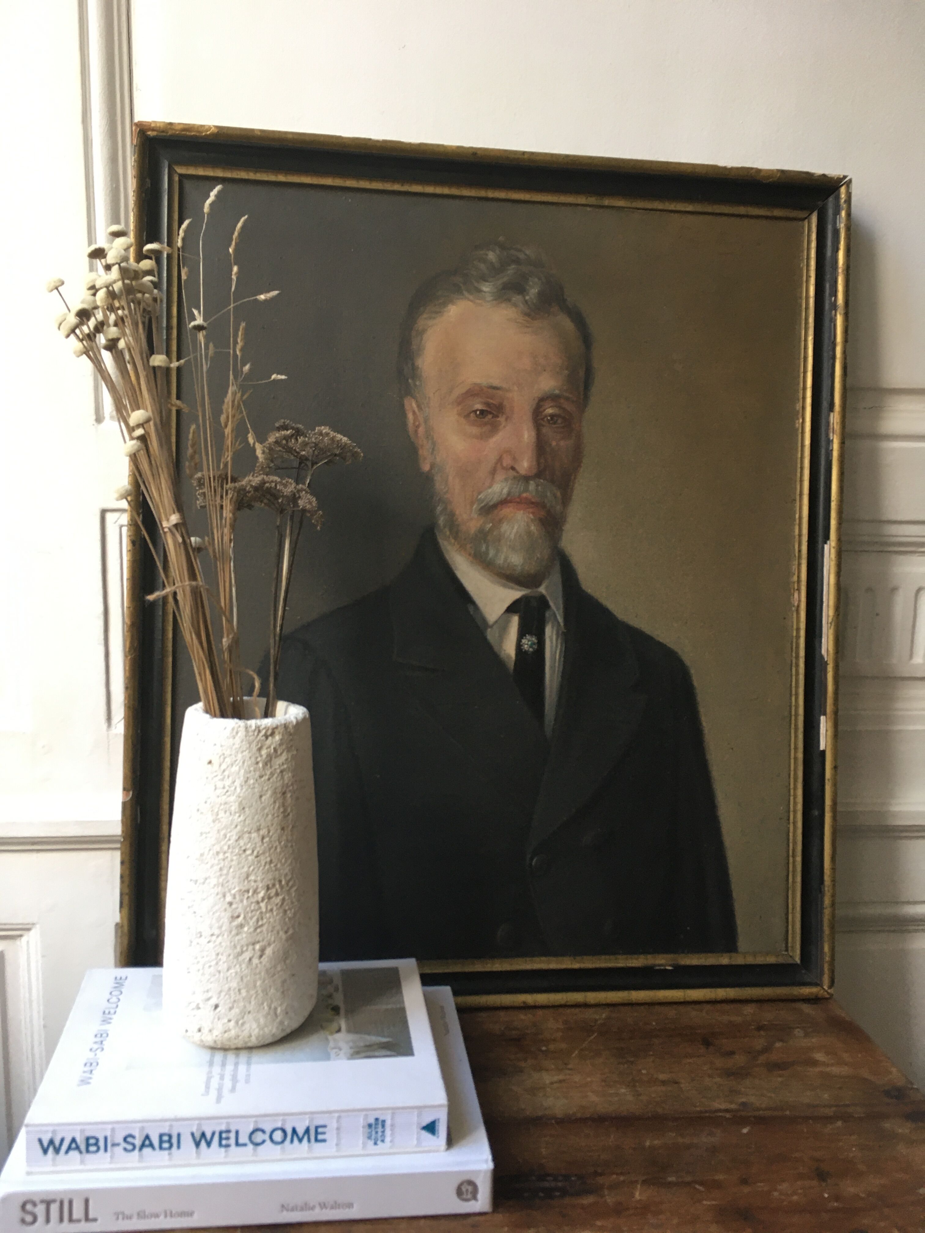 Portrait signed oil , date 19th ieme