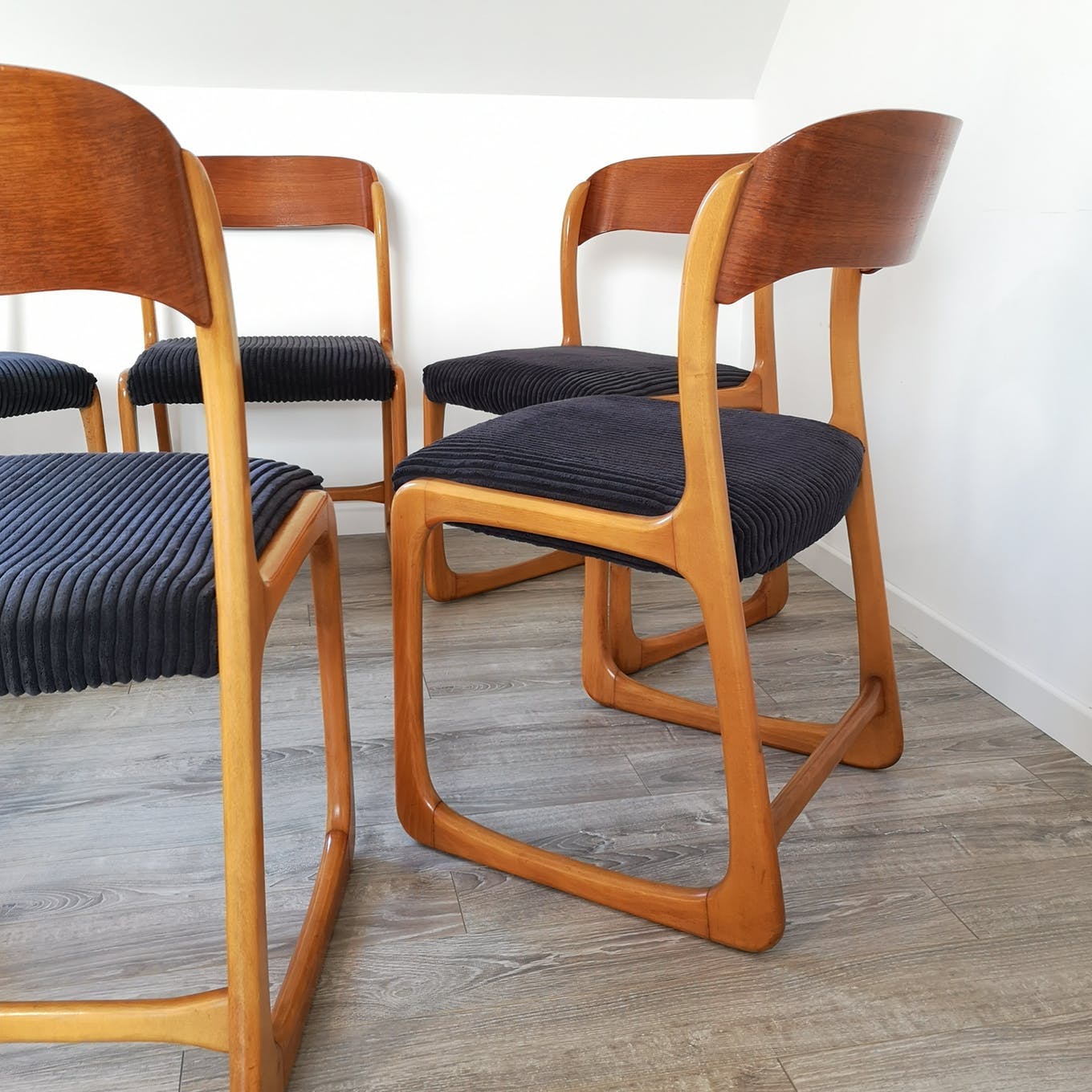 Set of 6 Baumann Sleigh chairs