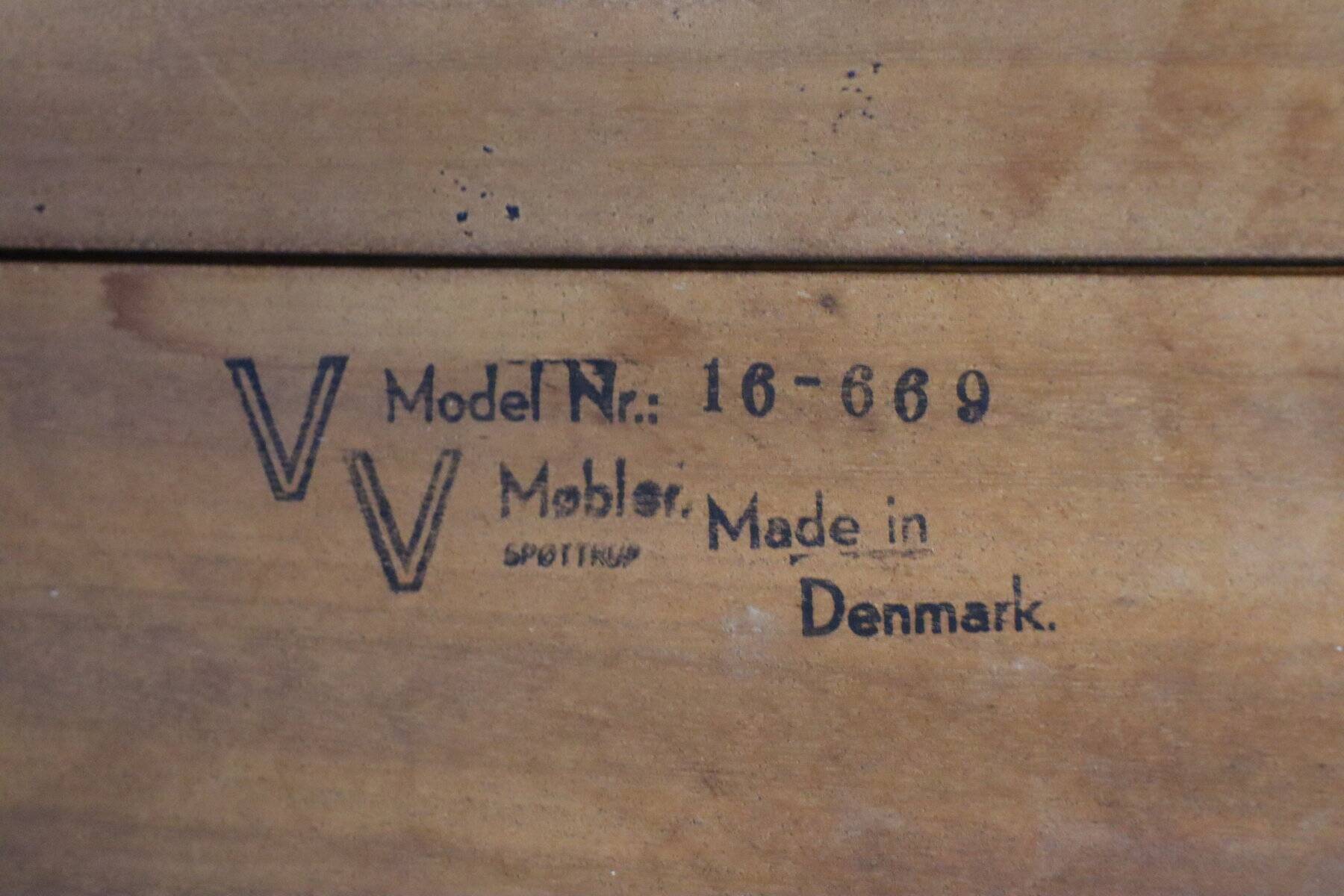 VV Mobler Spottrup Scandinavian extendable teak table, 1960