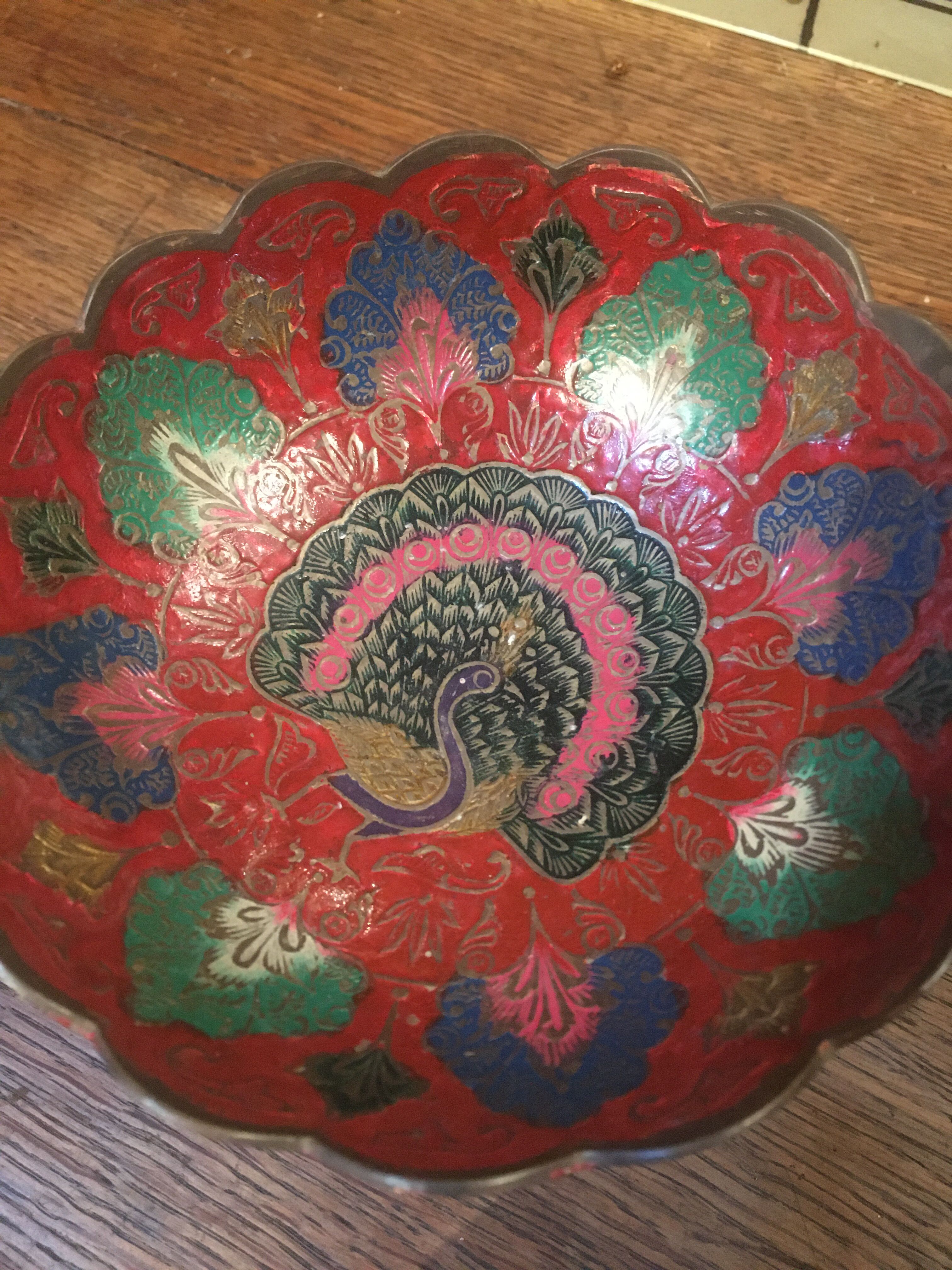 Coupe en laiton motifs paons