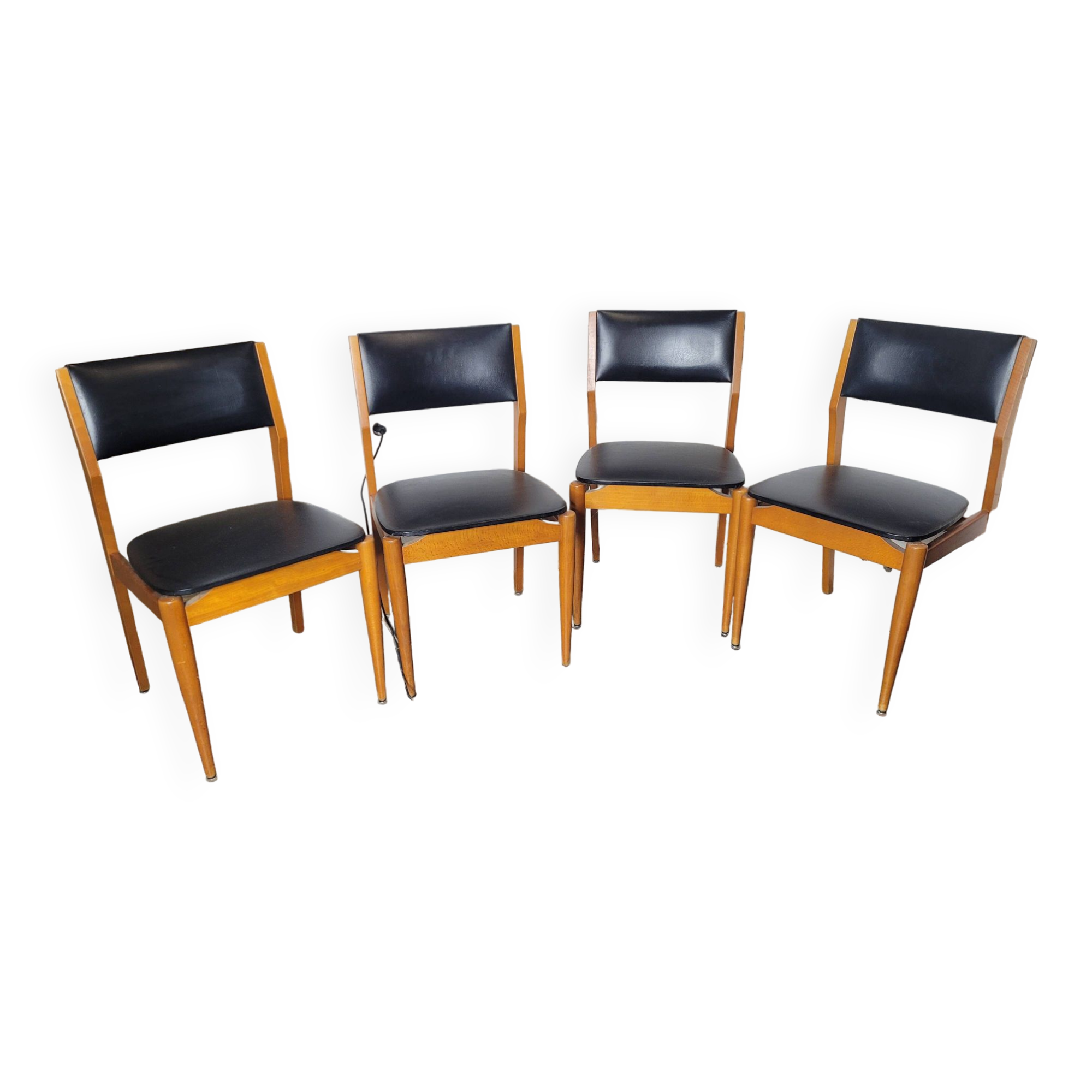 4 chaises scandinave des années 60