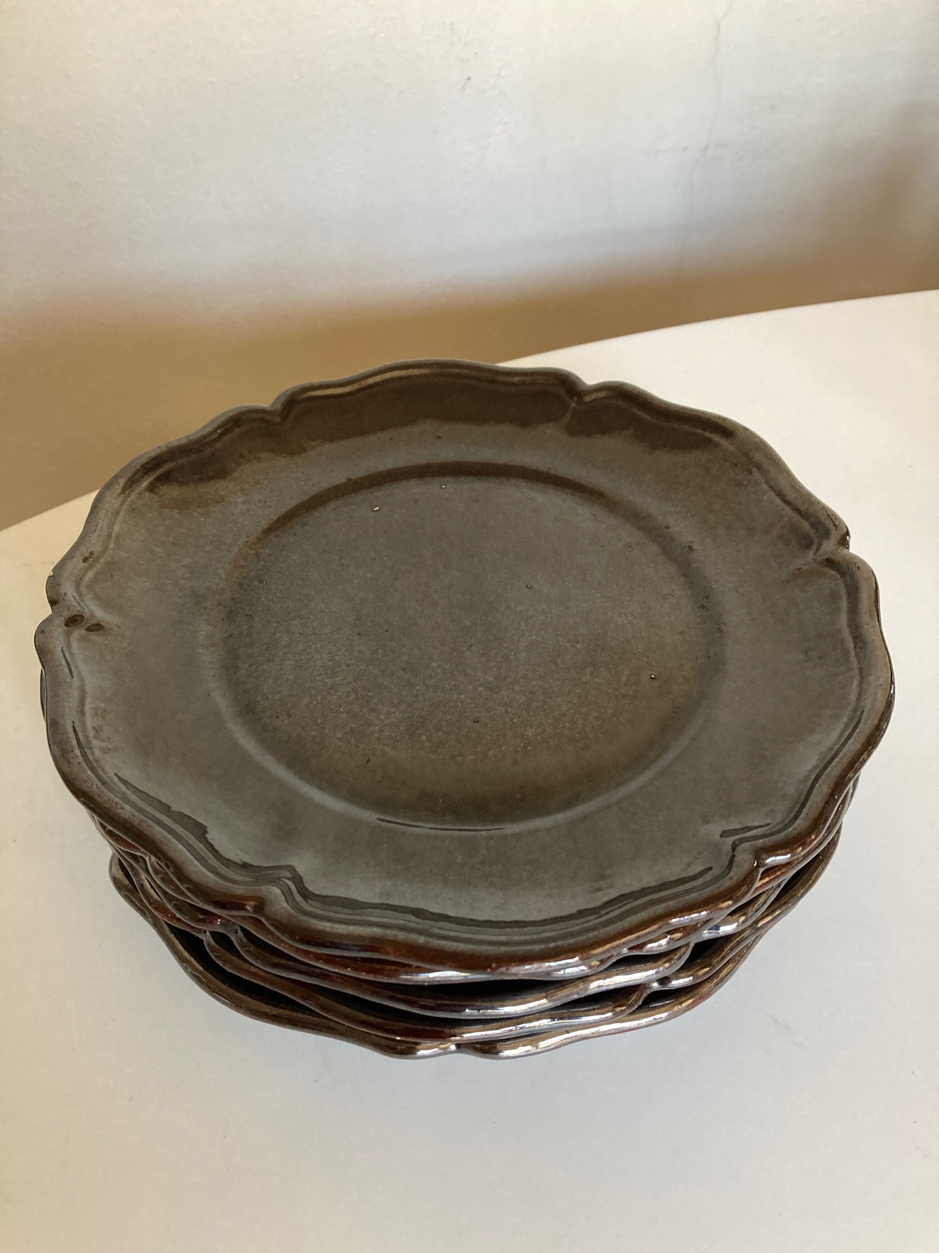Set of 5 plates with godrons in glazed earth from Biot 1970