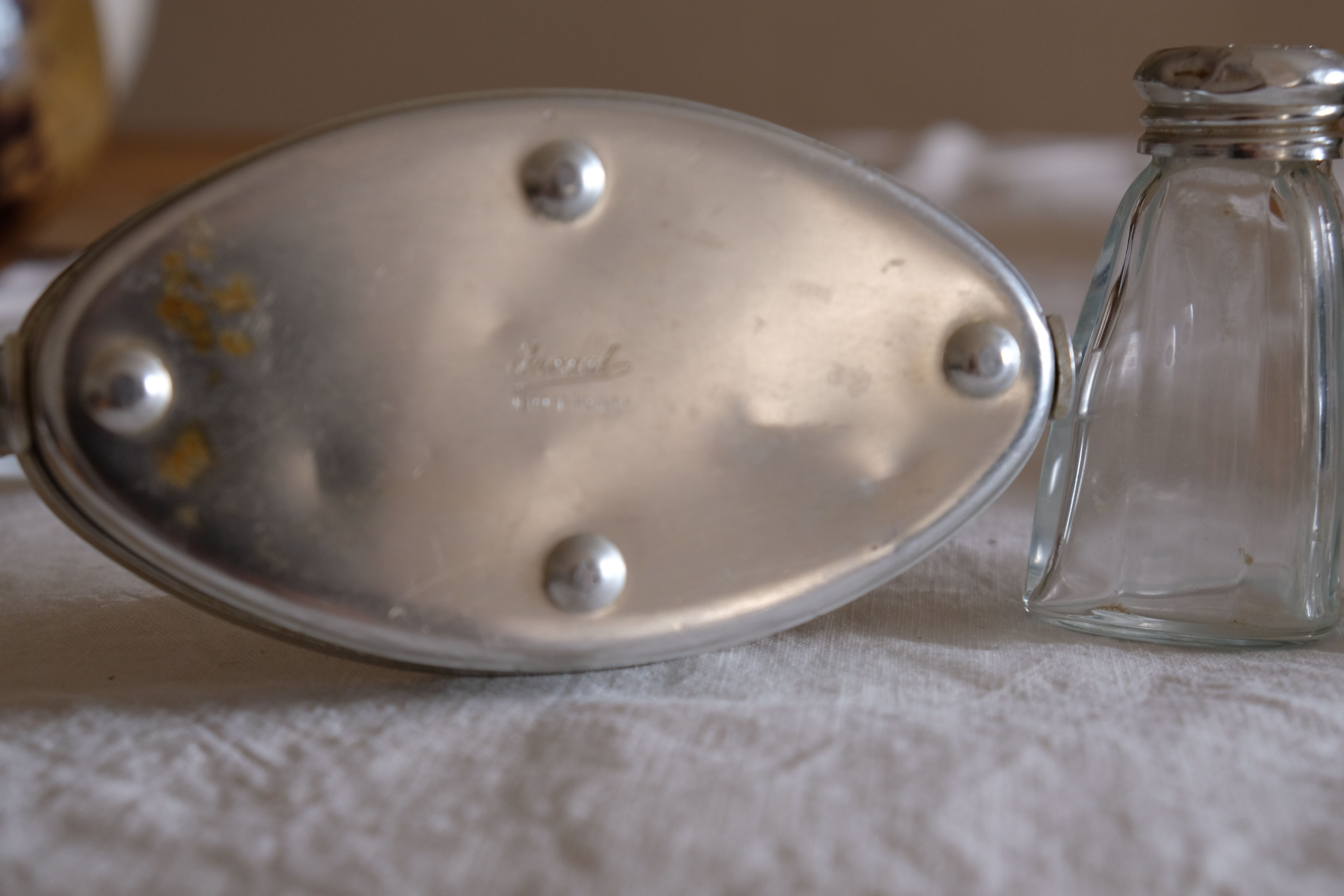 Vintage tablepiece, pepper salt, stainless steel