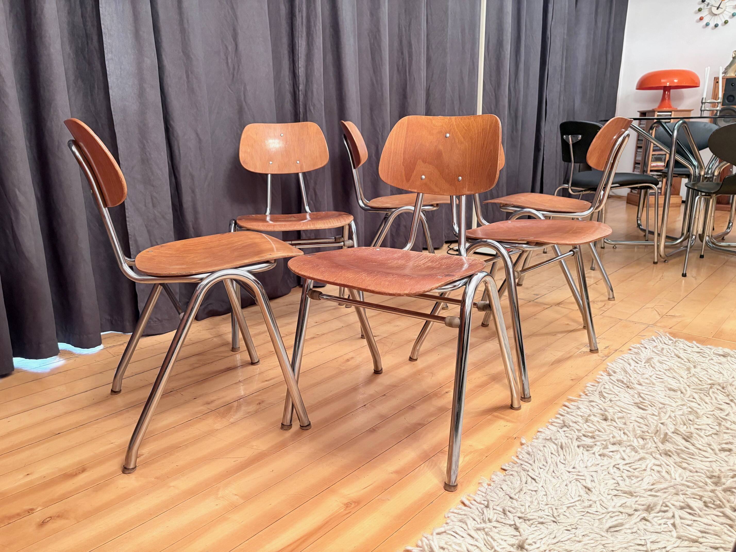 Set of six KN-38 chairs designed by Karl Nothhelfer for VS Möbel, Germany,