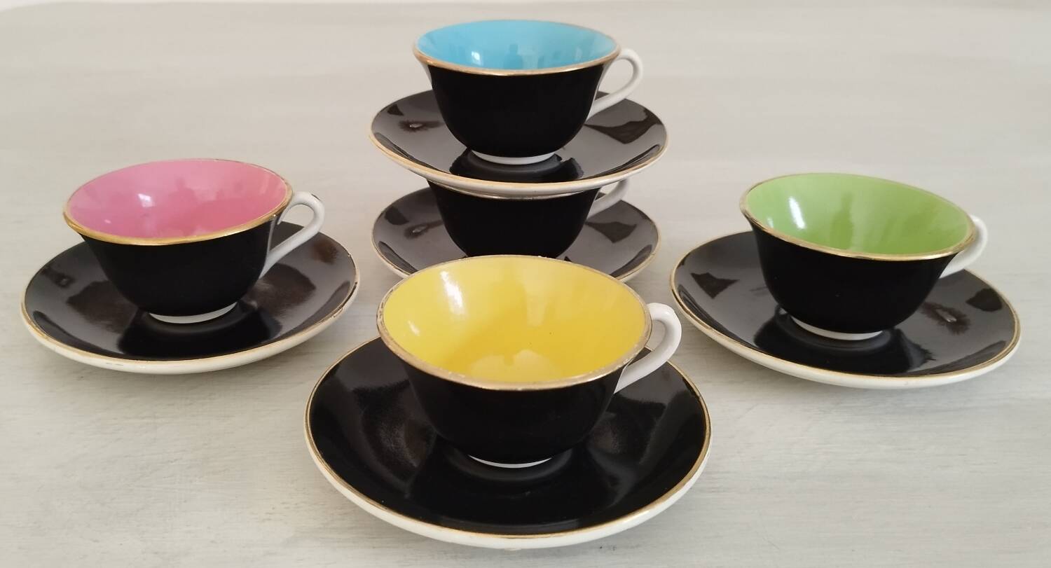 Set De 4 Tasses Café En Forme De Cafetière Moka - Céramique Multicolore 120ml | Design Italien