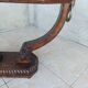 Table basse Art Déco en bois sculpté