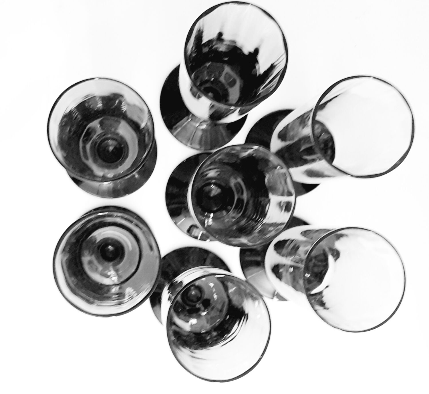 7 Daum Nancy Champagne flutes