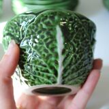 Service of cabbage cups barbotine Caldas da Rainha, Portugal