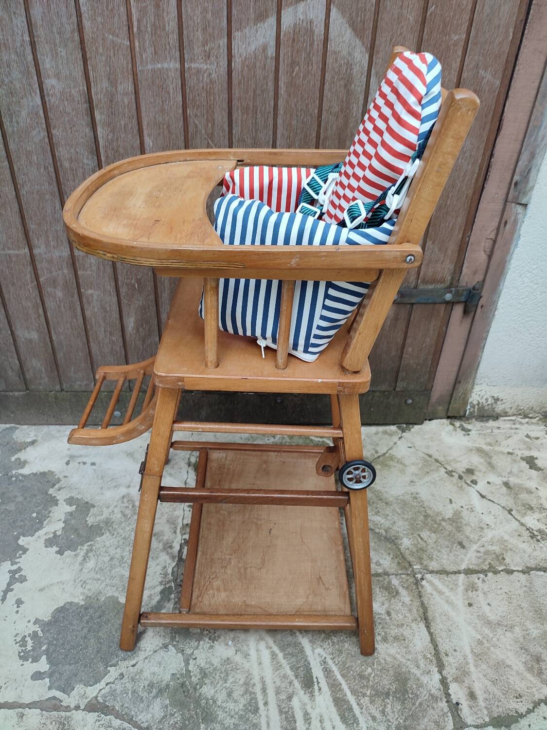 Baumann vintage baby high chair