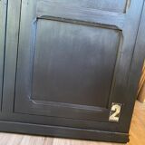 Armoire d'école relookée