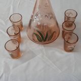 Vintage decanter and its 6 small glasses