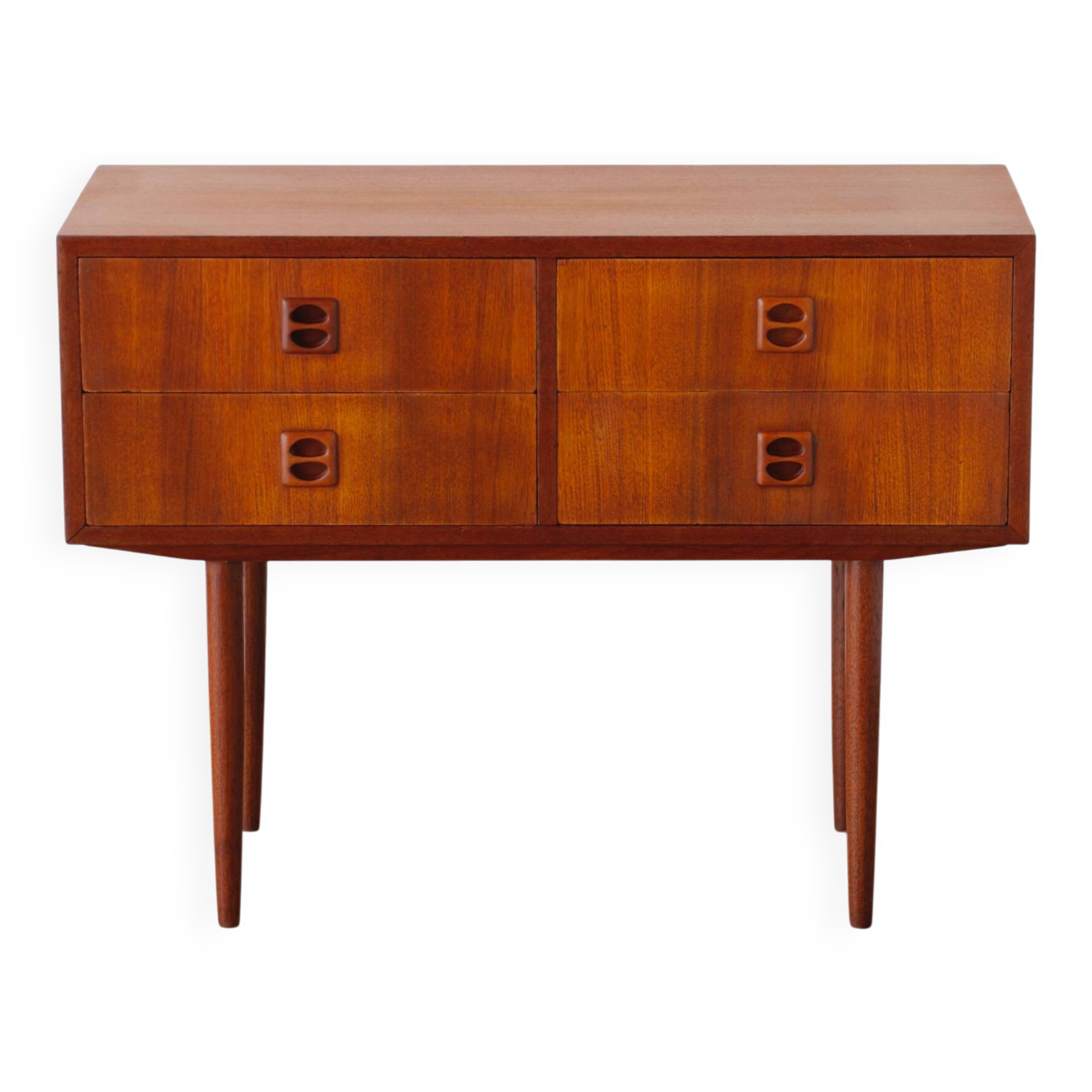 Small Scandinavian teak chest of drawers from the 1960s.