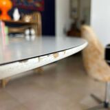 Knoll round table