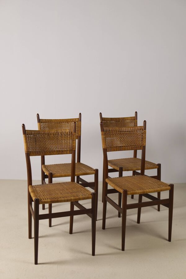 Ensemble de 4 chaises de salle à manger italiennes en teck et rotin