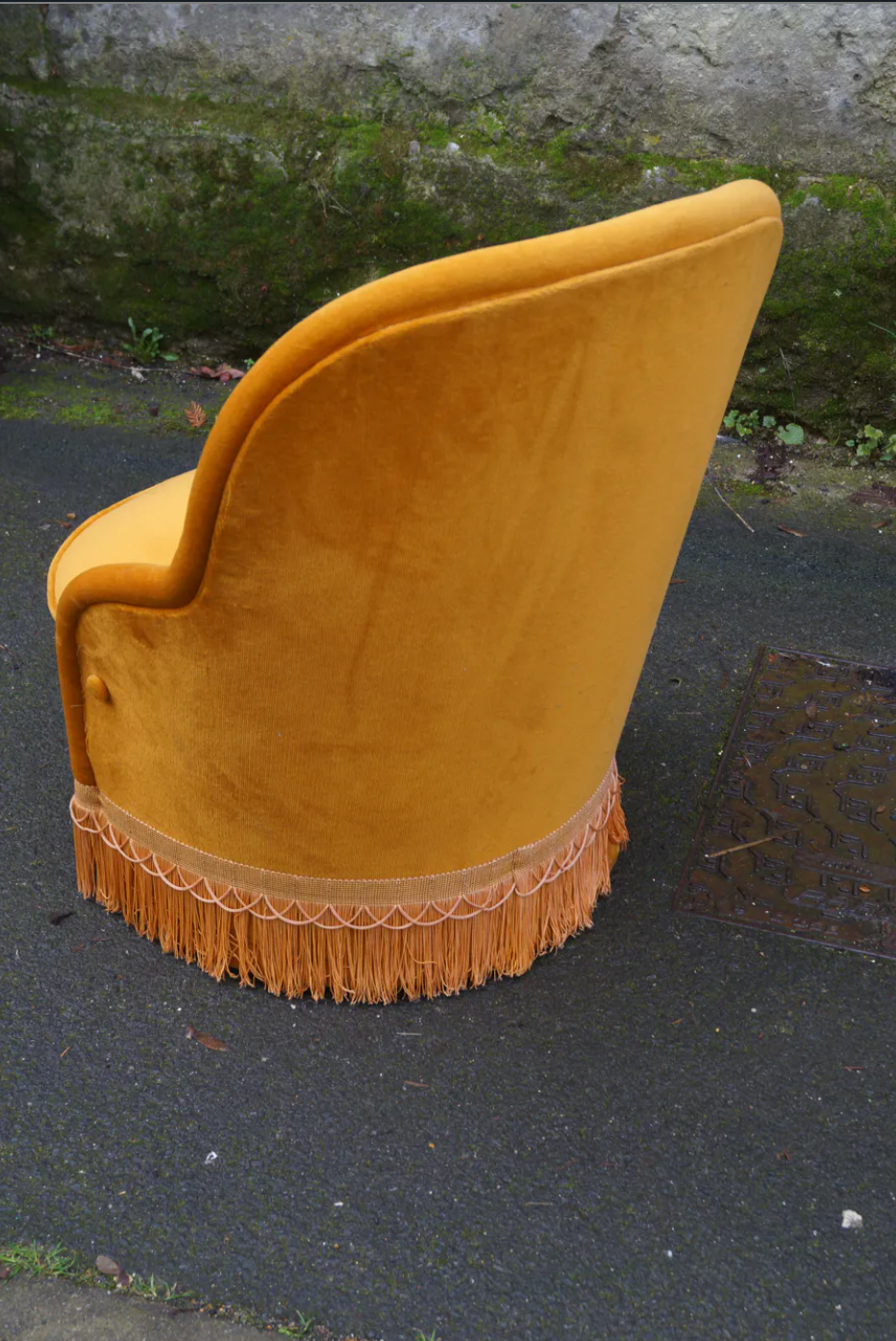 Pair of mustard convertible chairs