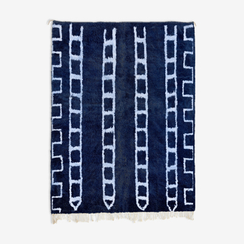 Tapis marocain moderne bleu