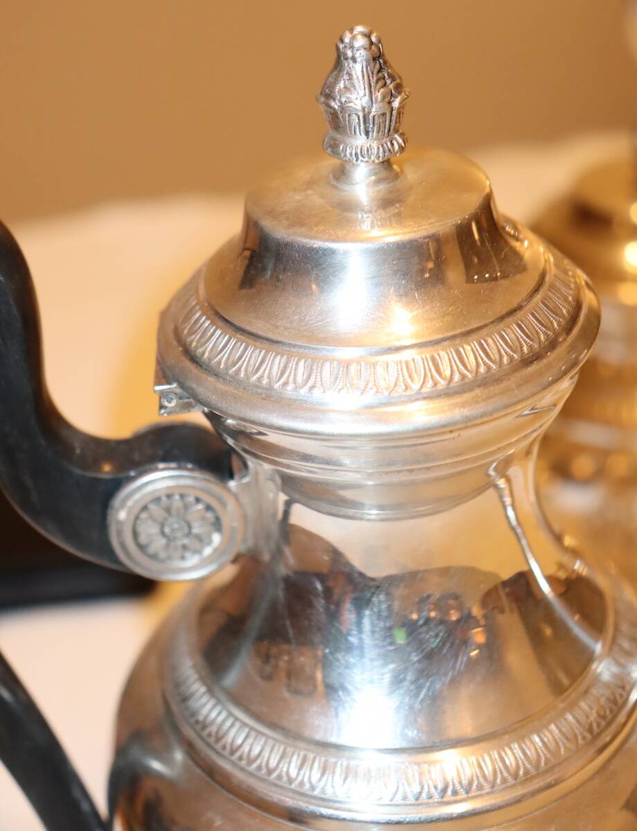Silver-plated metal tea and coffee service in Empire style.