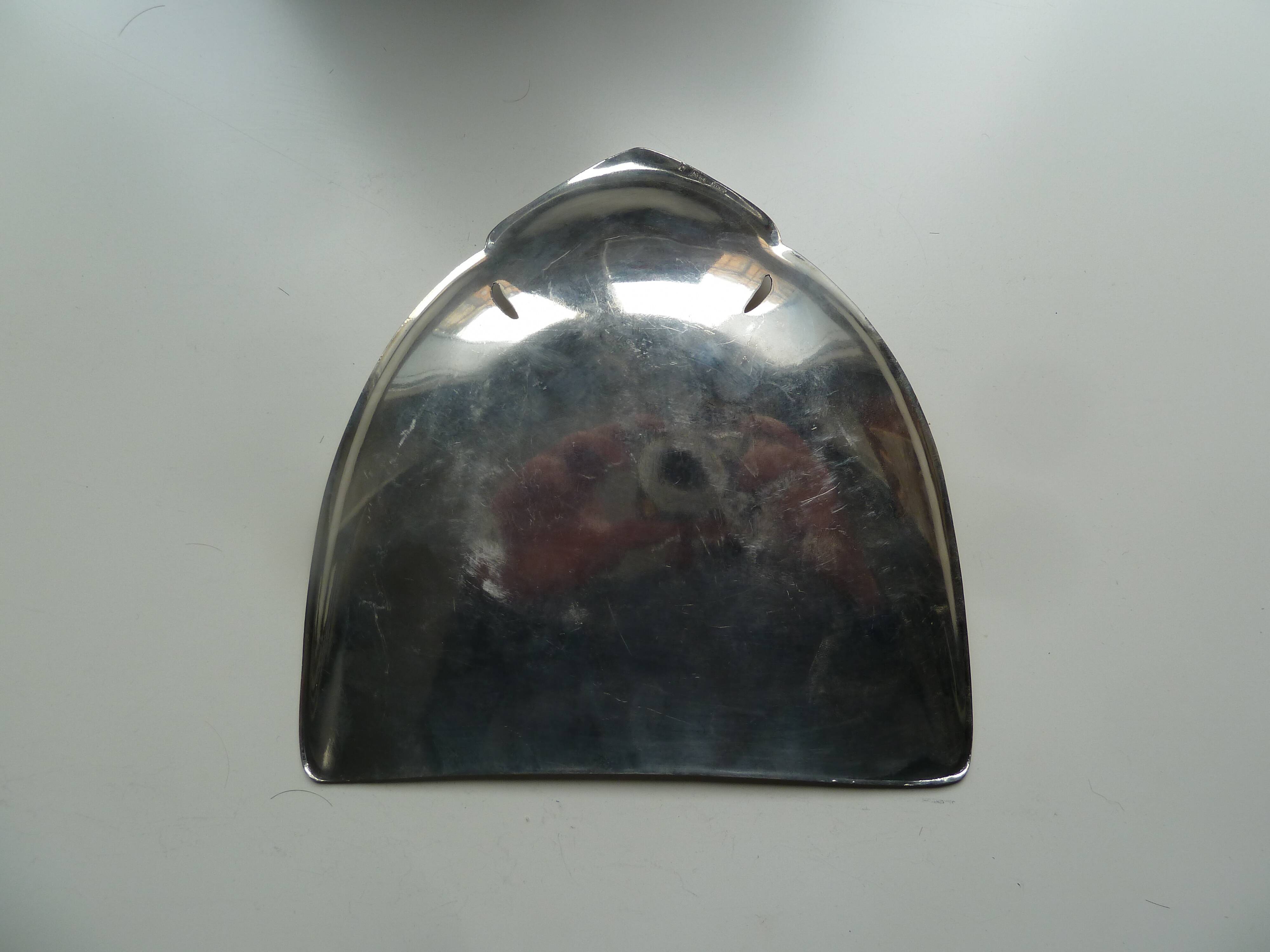 Old shovel picks crumb Christofle Gallia pine cone decoration Art Nouveau