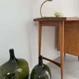 Desk with tapered feet