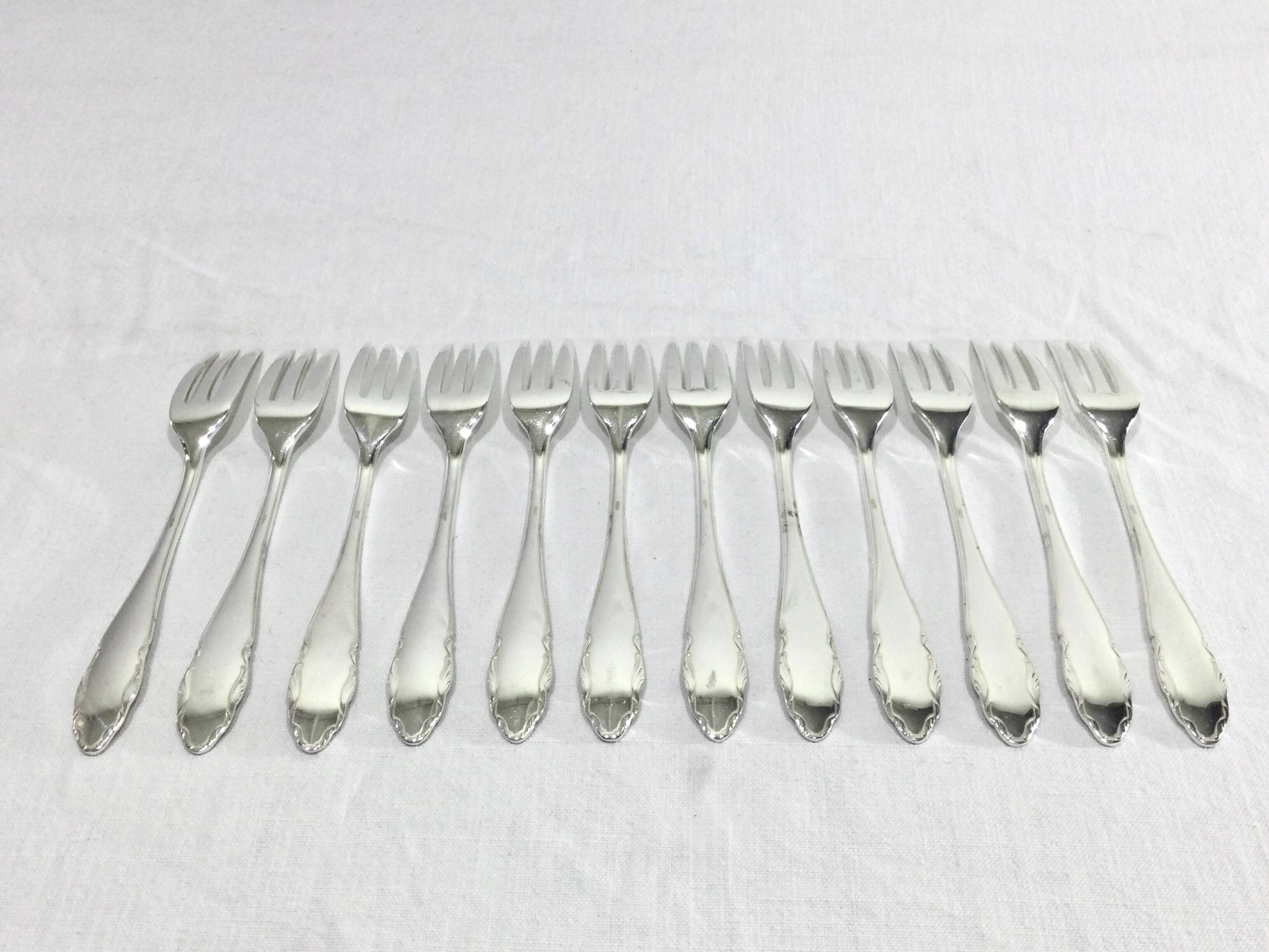 WMF – 12 silver-plated cake forks