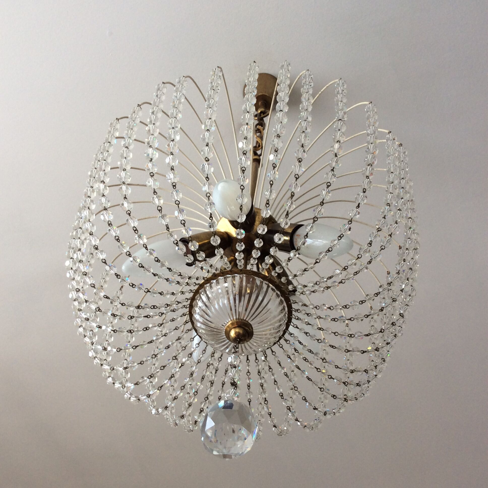 Chandelier crystal stamp basket