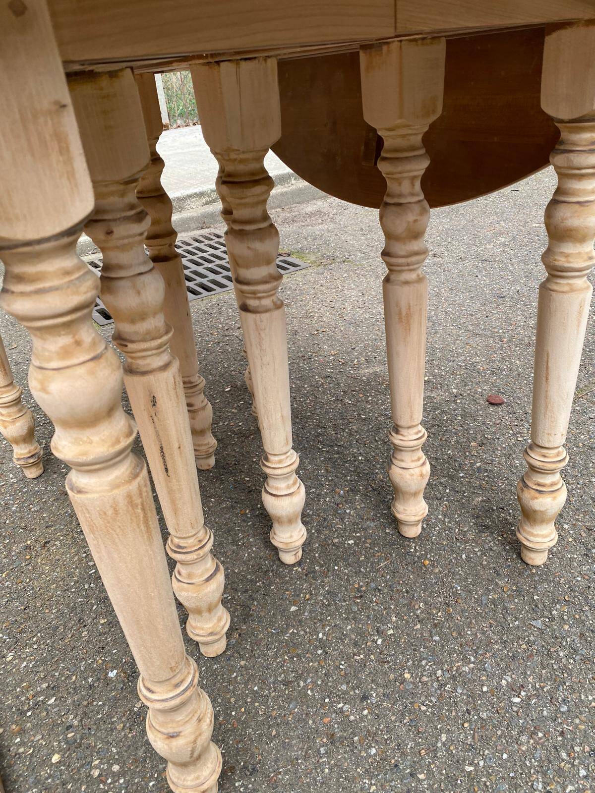 Renovated Louis Philippe extendable round banquet table with leaves, 10 feet.