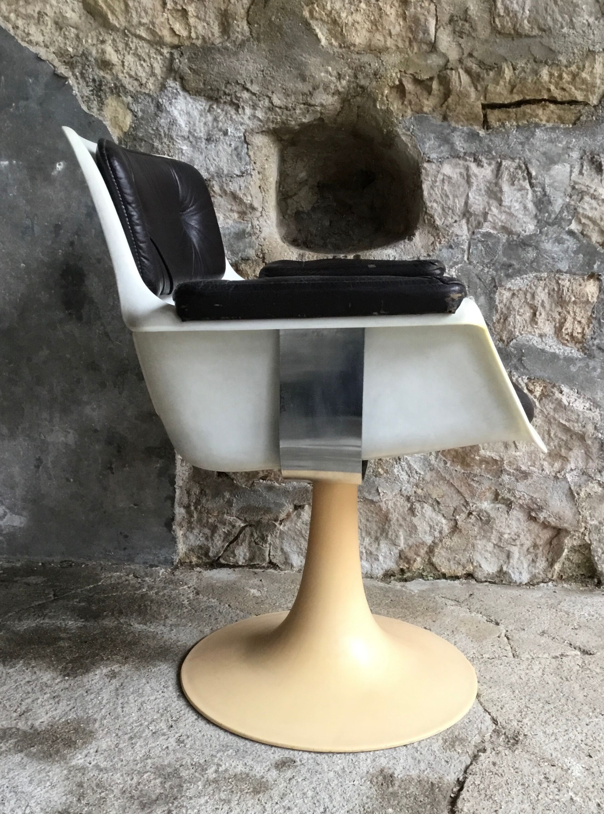 Fauteuil Albert Jacob pieds tulipe pour Grosfillex, 1970
