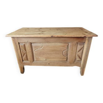 Coffre ancien rustique bois massif