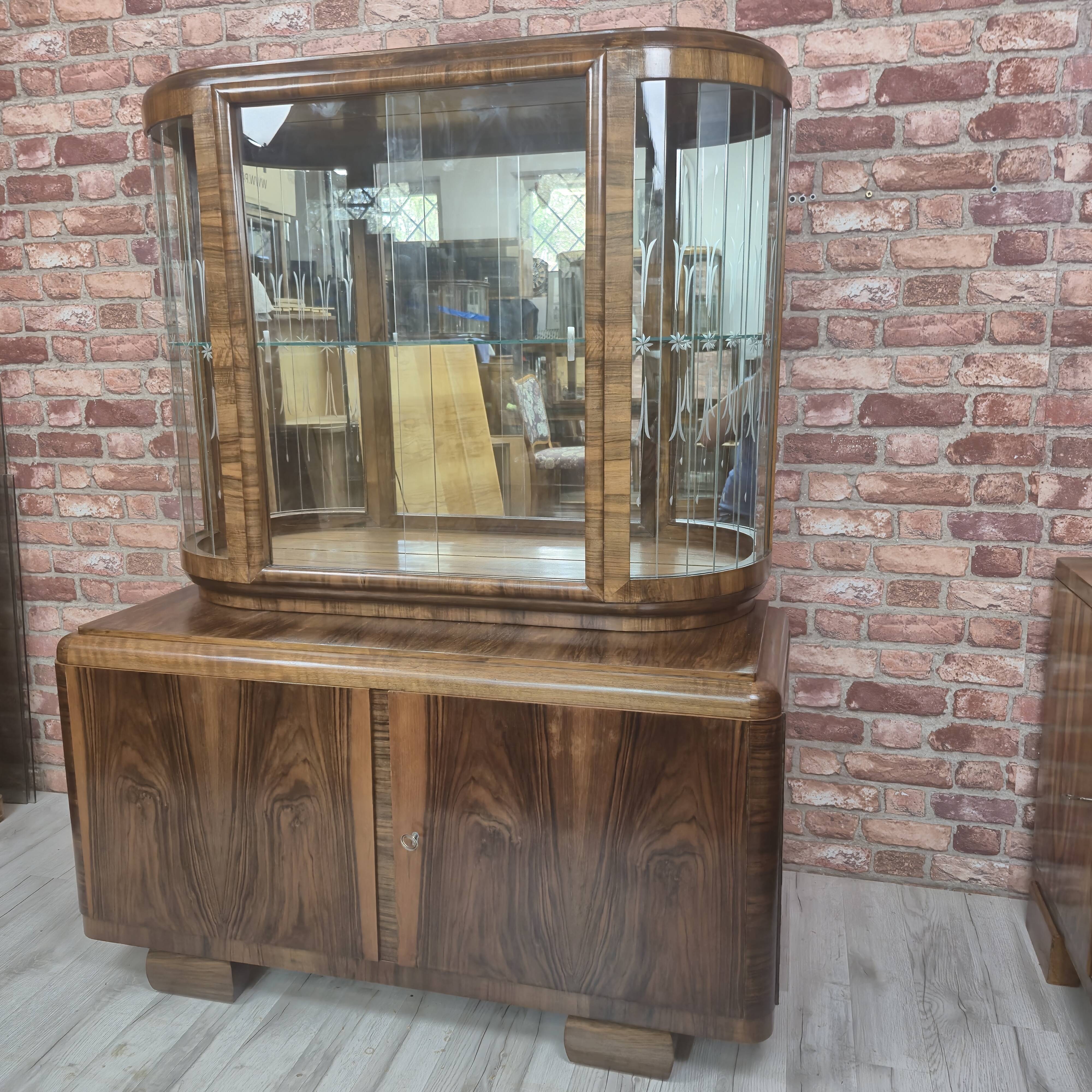 Restored Art Deco Walnut Display Cabinet with Engraved Glass Slats - 1930s