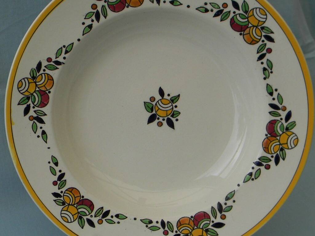 Lot de 6 assiettes creuses Art Déco en faïence BOCH LA LOUVIERE