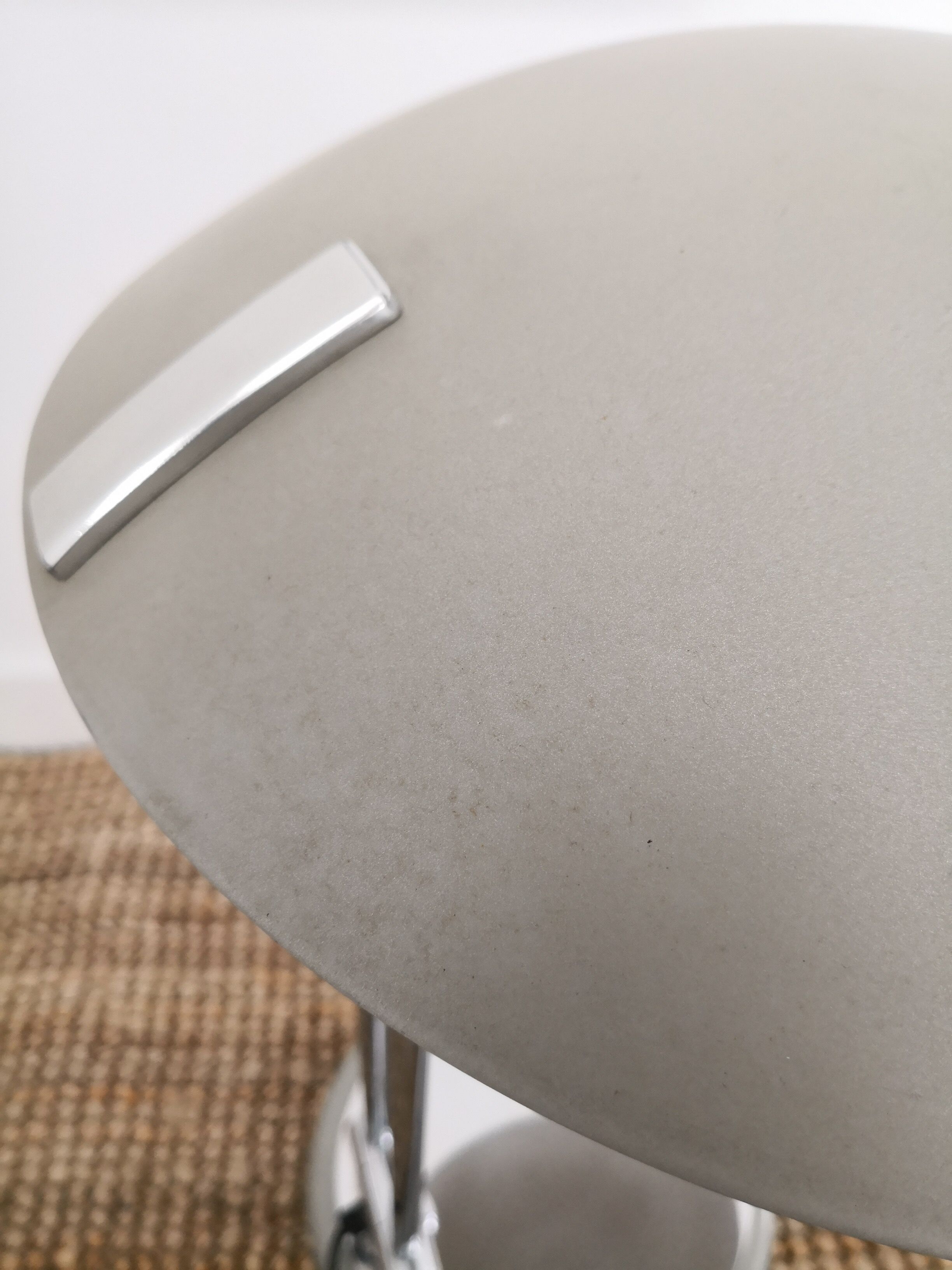 Lampe de bureau soucoupe Aluminor années 80