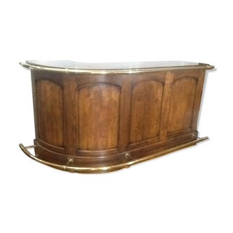 Oak bar